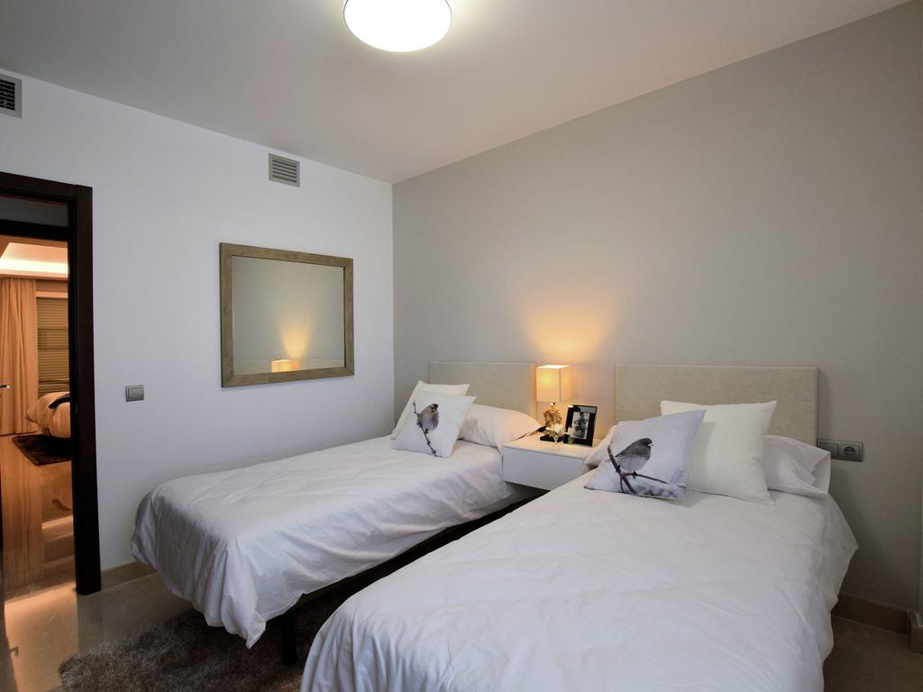 Apartment Belvilla By Oyo Miraval